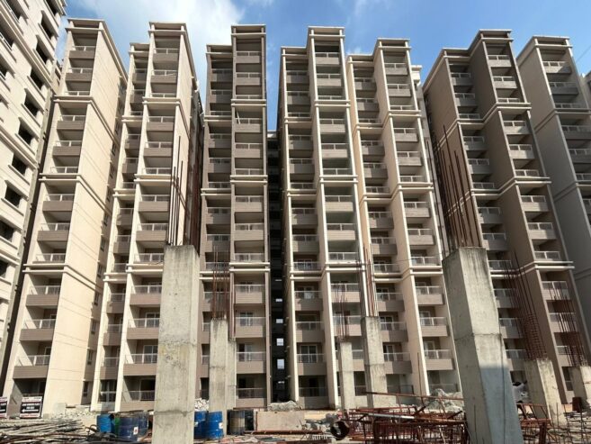 1375 Sq.Ft Flat with 3BHK For Sale in Hormavu