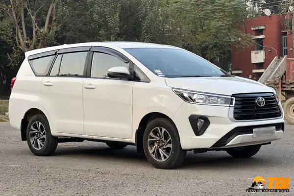 innova rental jaipur